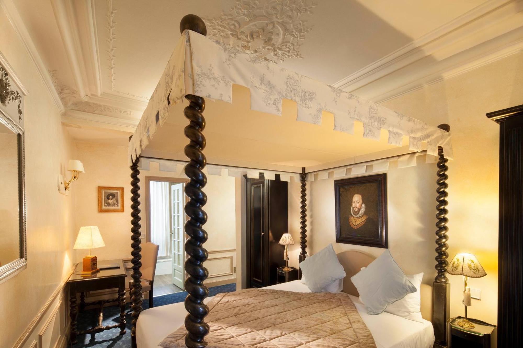 Room Elegance Double or Twin,1708239850:JPEG