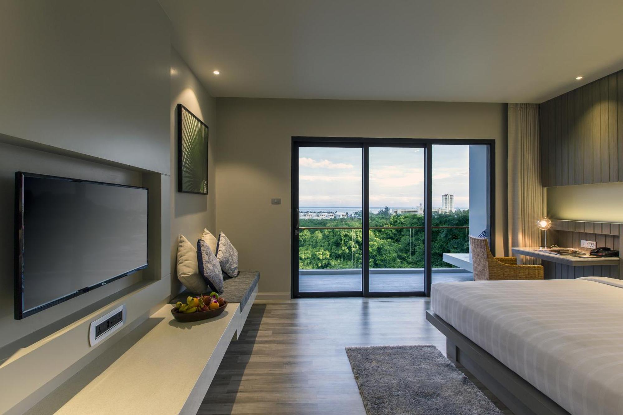Double or Twin Room Sea View