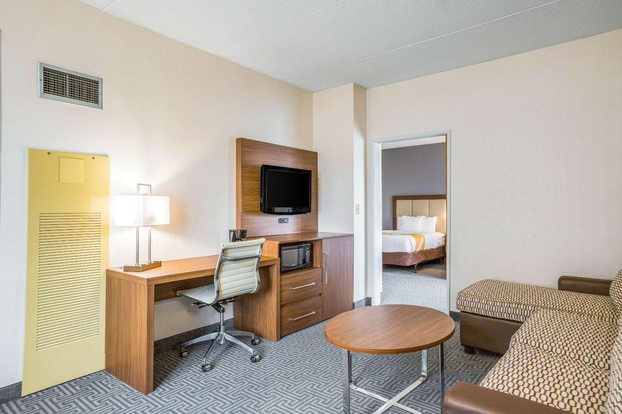 Double Room Two Double Beds Accessible or Non-Smoking