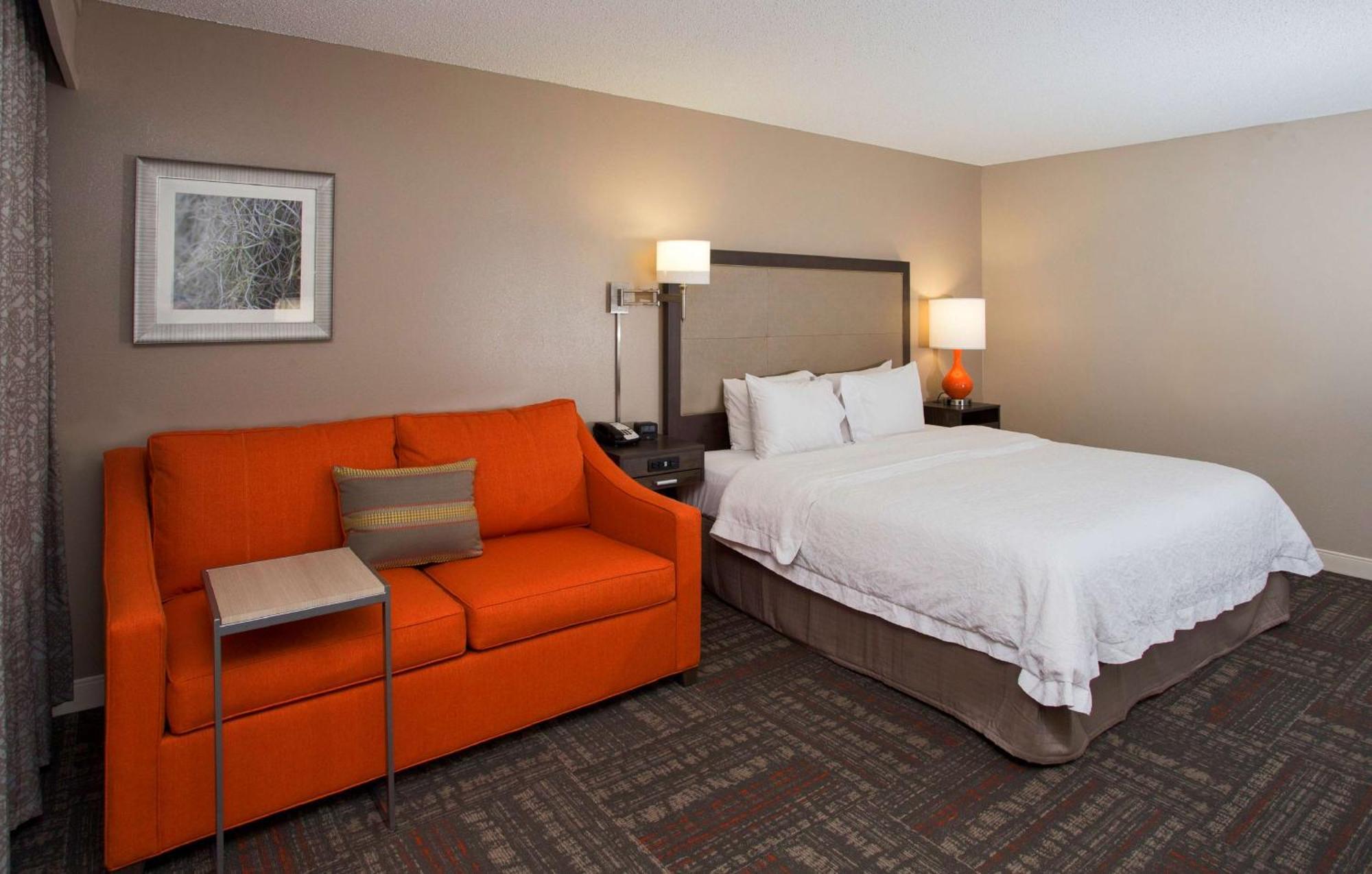 King Room Accessible Tub Mobility Hearing Access or Non-Smoking