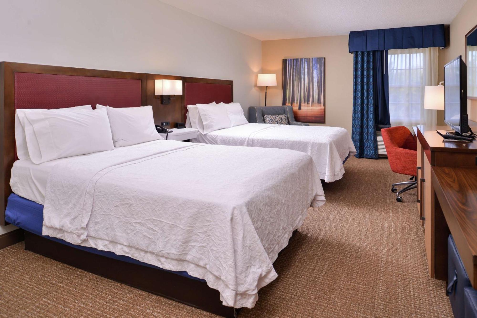 Queen Room with Two Queen Beds - Hearing Accessible,1449943321:JPEG