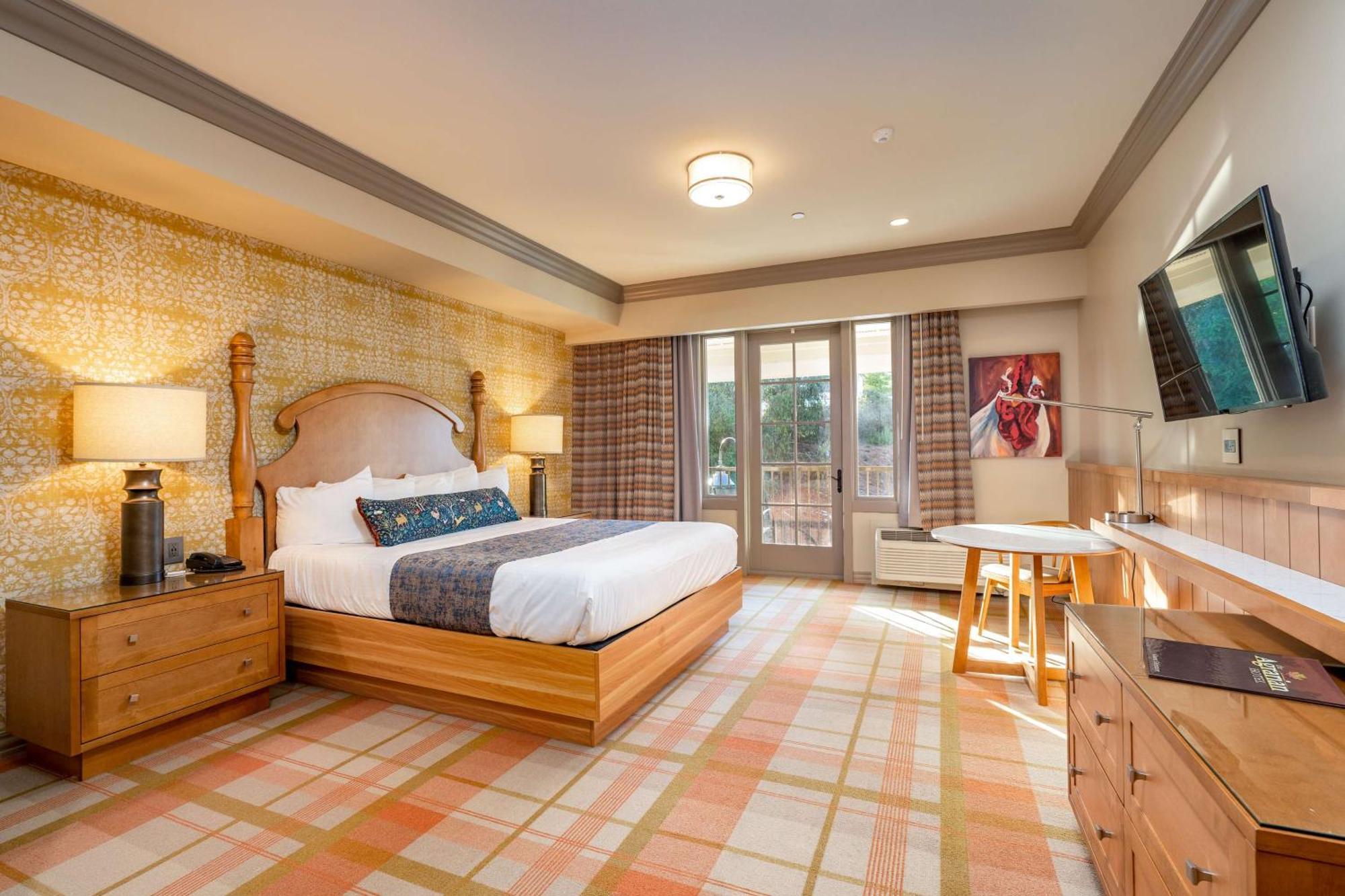 King Room,1284262180:JPEG