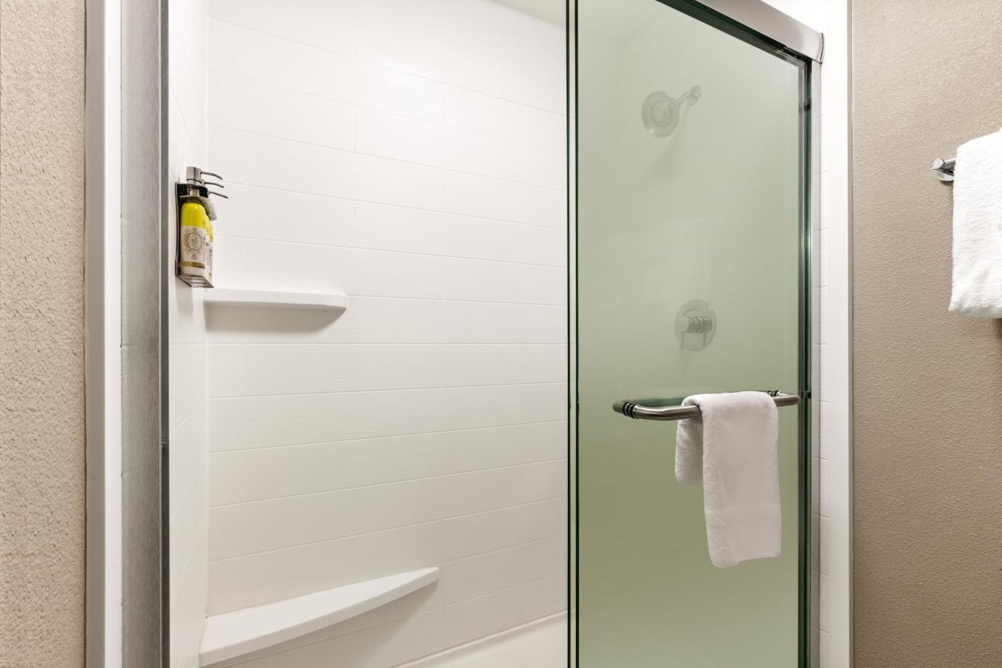 Standard King Room,1709600663:JPEG