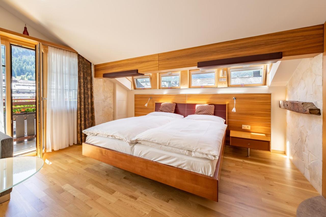 Attika Double Room,1287027385:JPEG