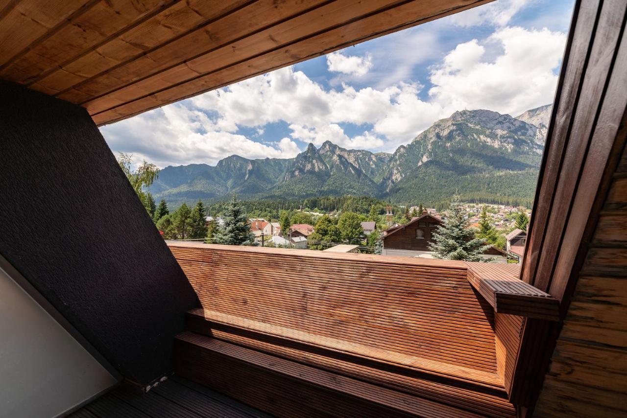 Double Room Mountain View