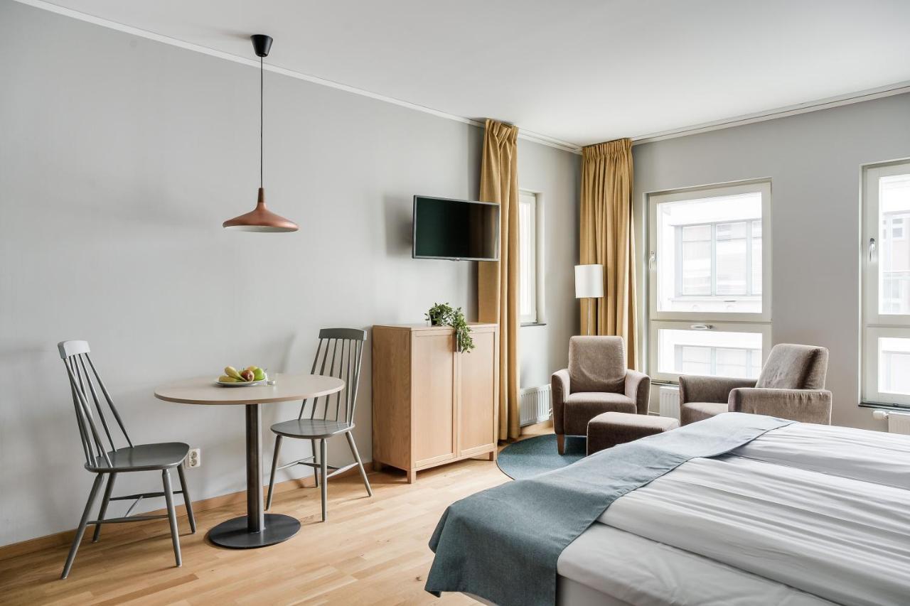 Twin Studio,1288232695:JPEG