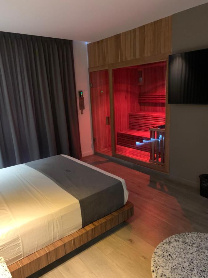 Suite Sauna,1290501544:JPEG