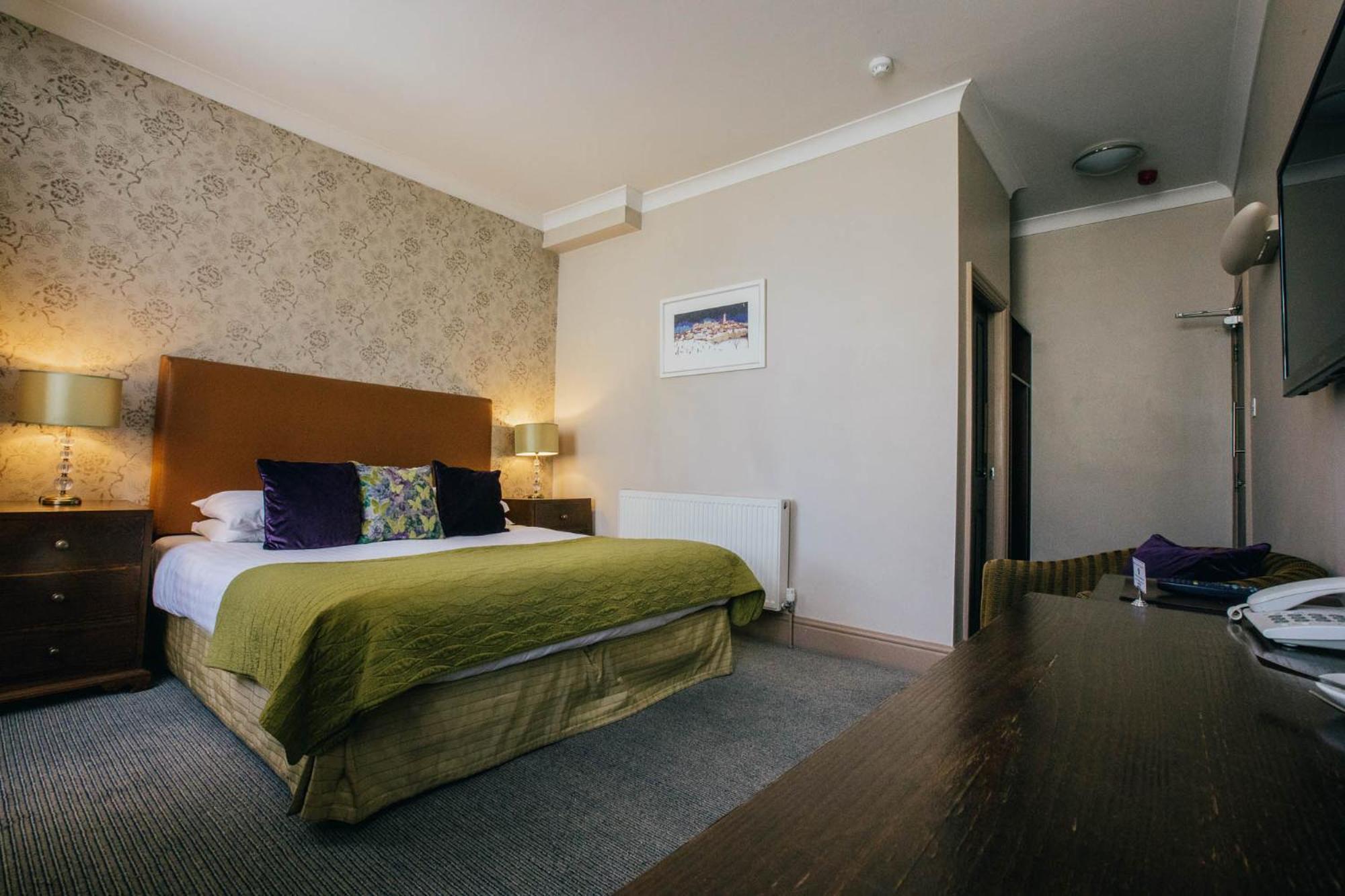 Classic Double Room
