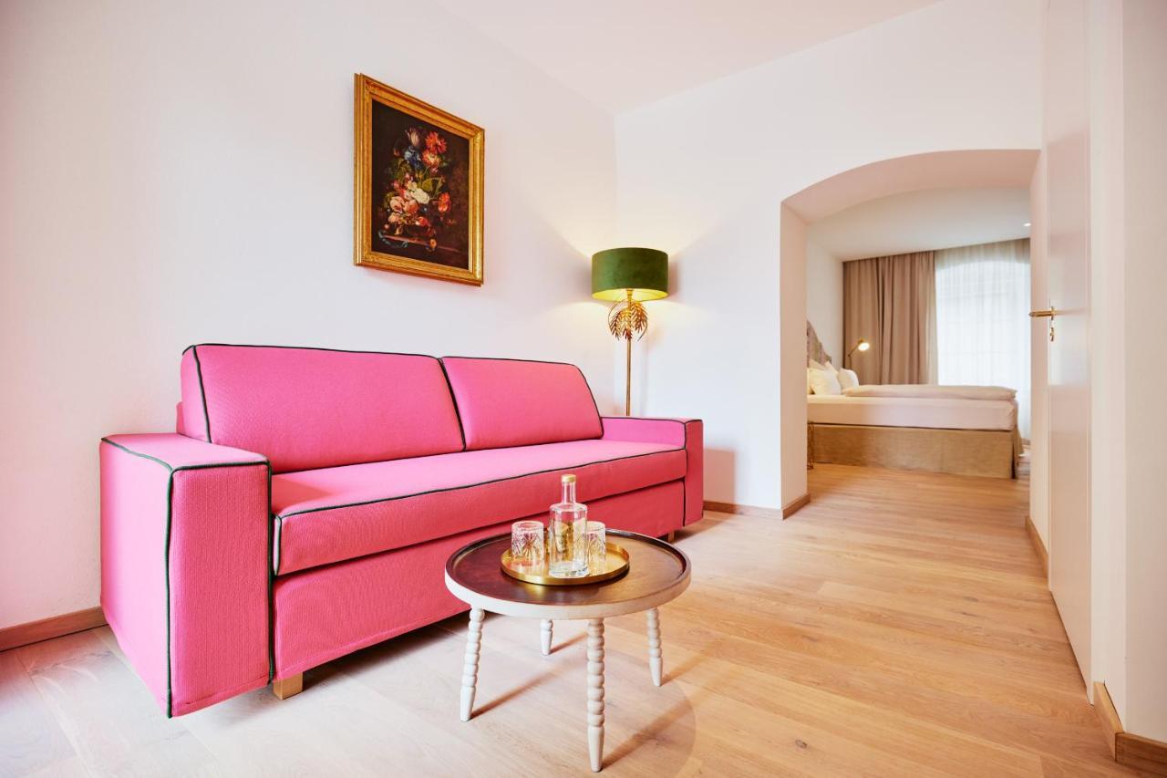 Superior King Suite