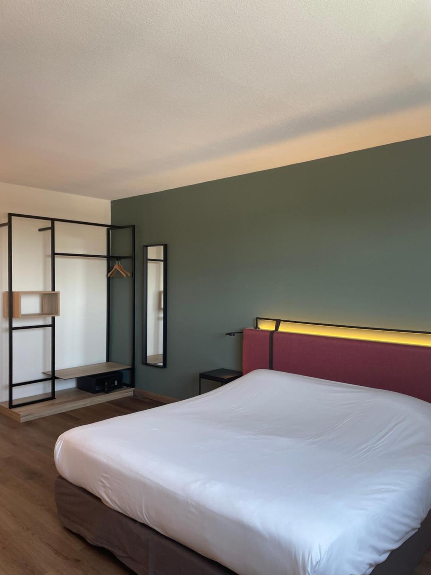 Superior Room - 1 Double Bed, 1 Sofa Bed,1445239180:JPEG