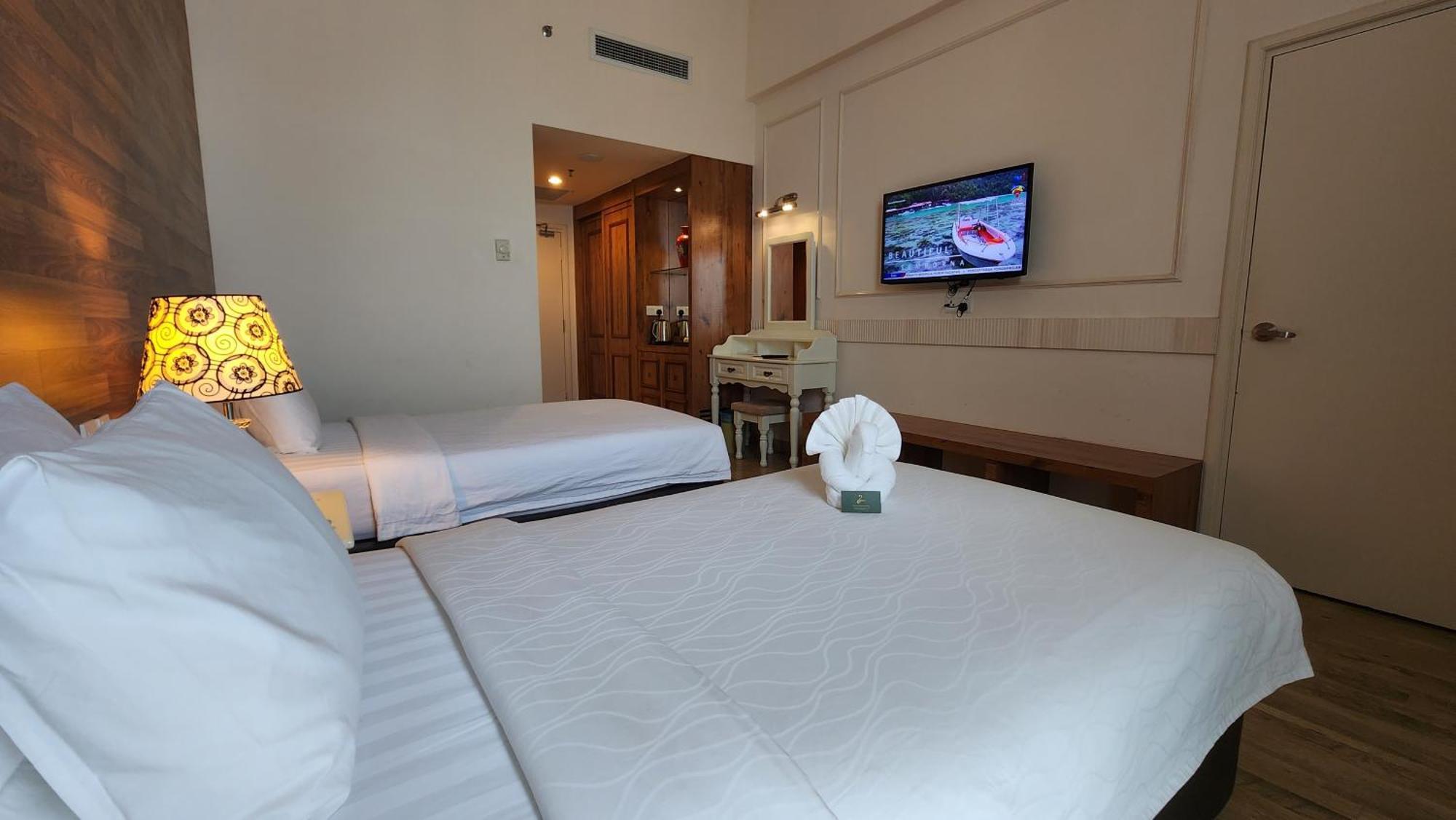 Premier Twin Room