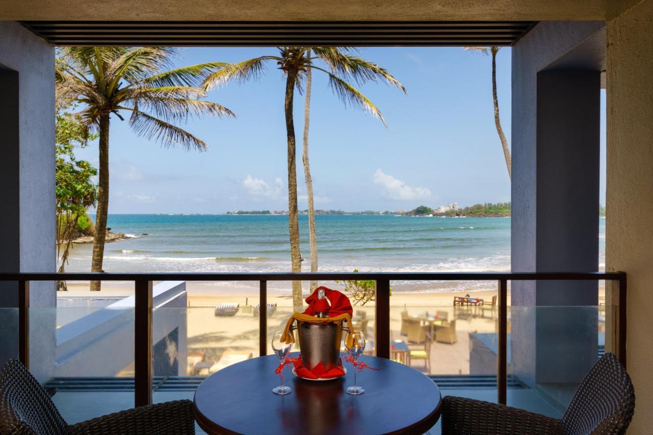 Deluxe Room Sea View on selected wines