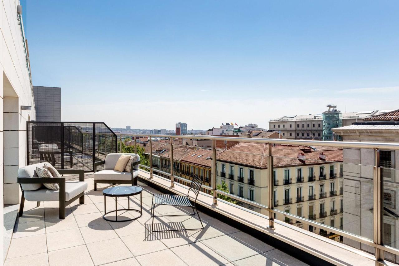 Superior Room Terrace