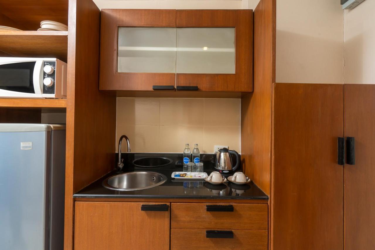 Deluxe Twin Room Pool View Pets Friendly