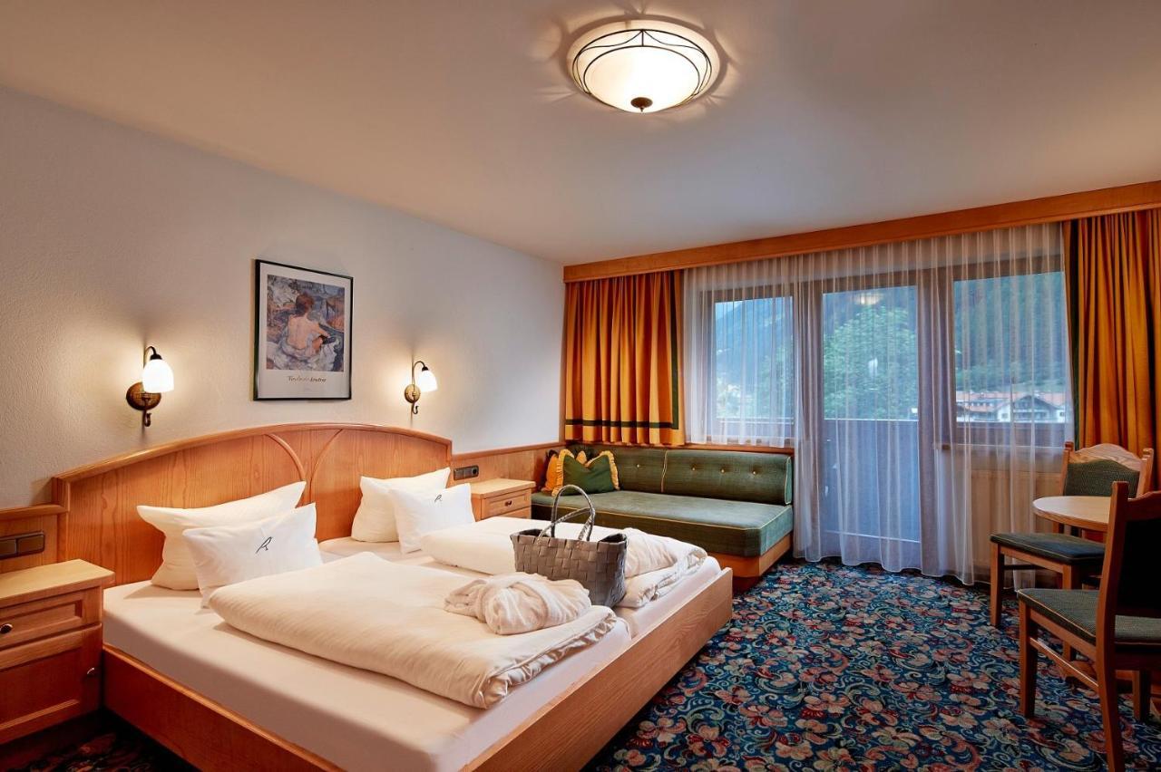 Doppelzimmer mit Balkon