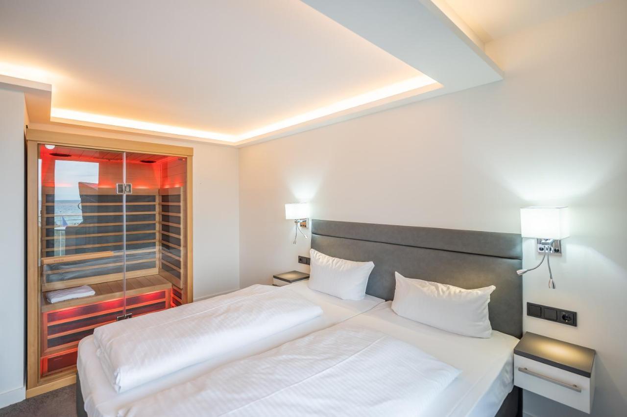 Panoramic Sea View and Balcony,1319201413:JPEG