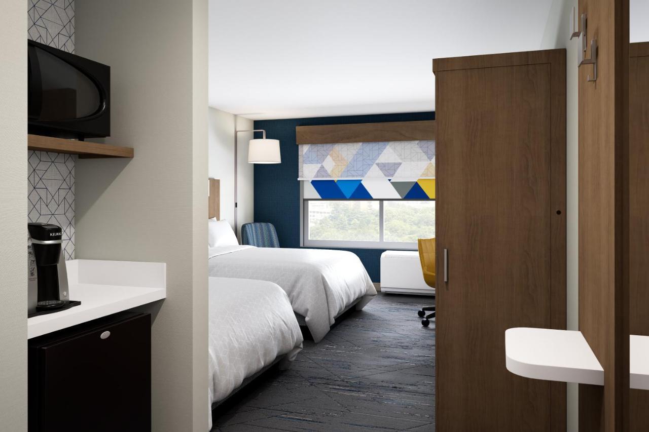Standard Room Two Queen Beds