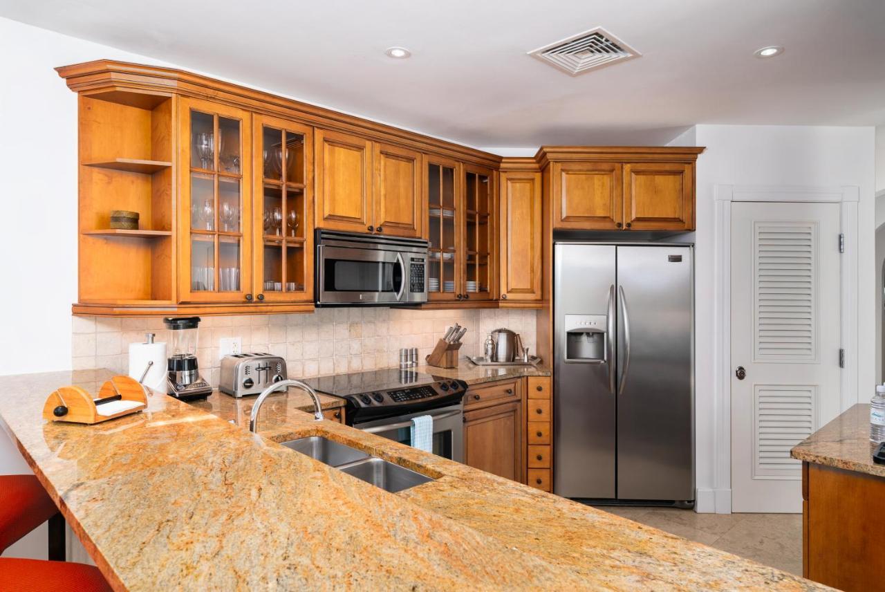 3 Bedroom Suite Ocean Front
