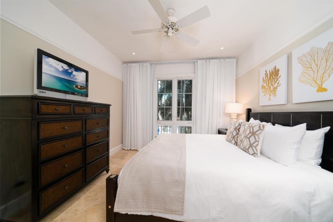 2 Bedroom Suite Ocean Front