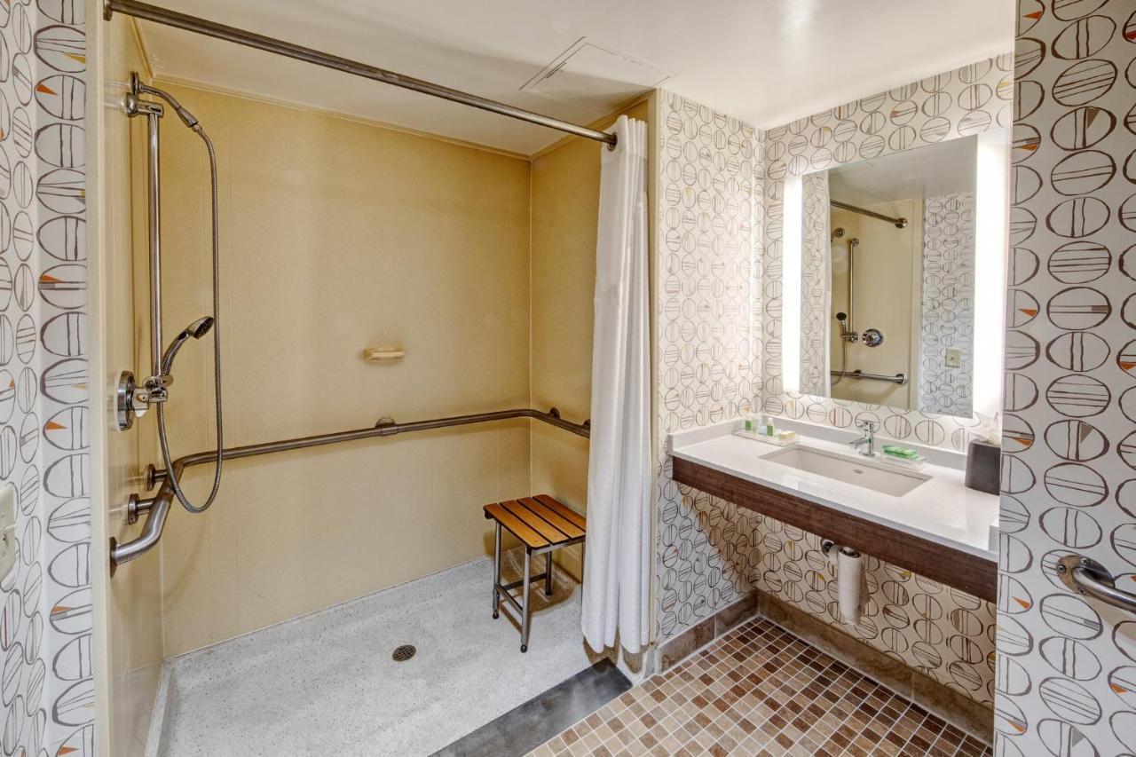 Standard Queen Room Two Queen Beds Mobility Accessible Roll Shower