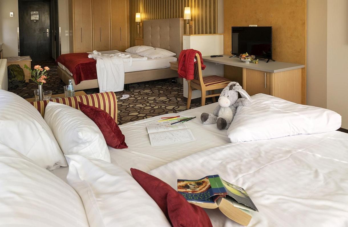 Large Double Room