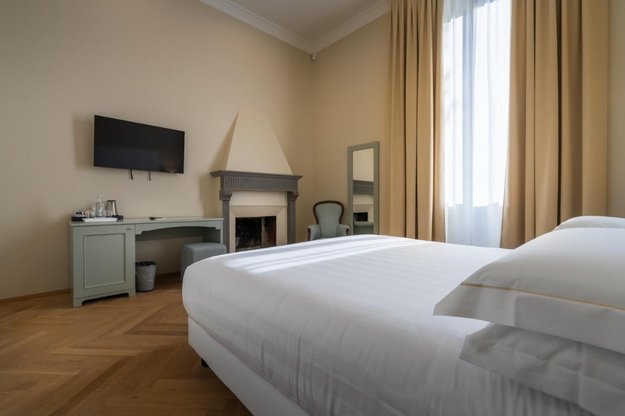 Superior Double or Twin Room Garden View