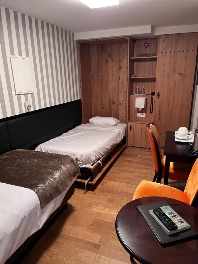 Twin Room Disability Access