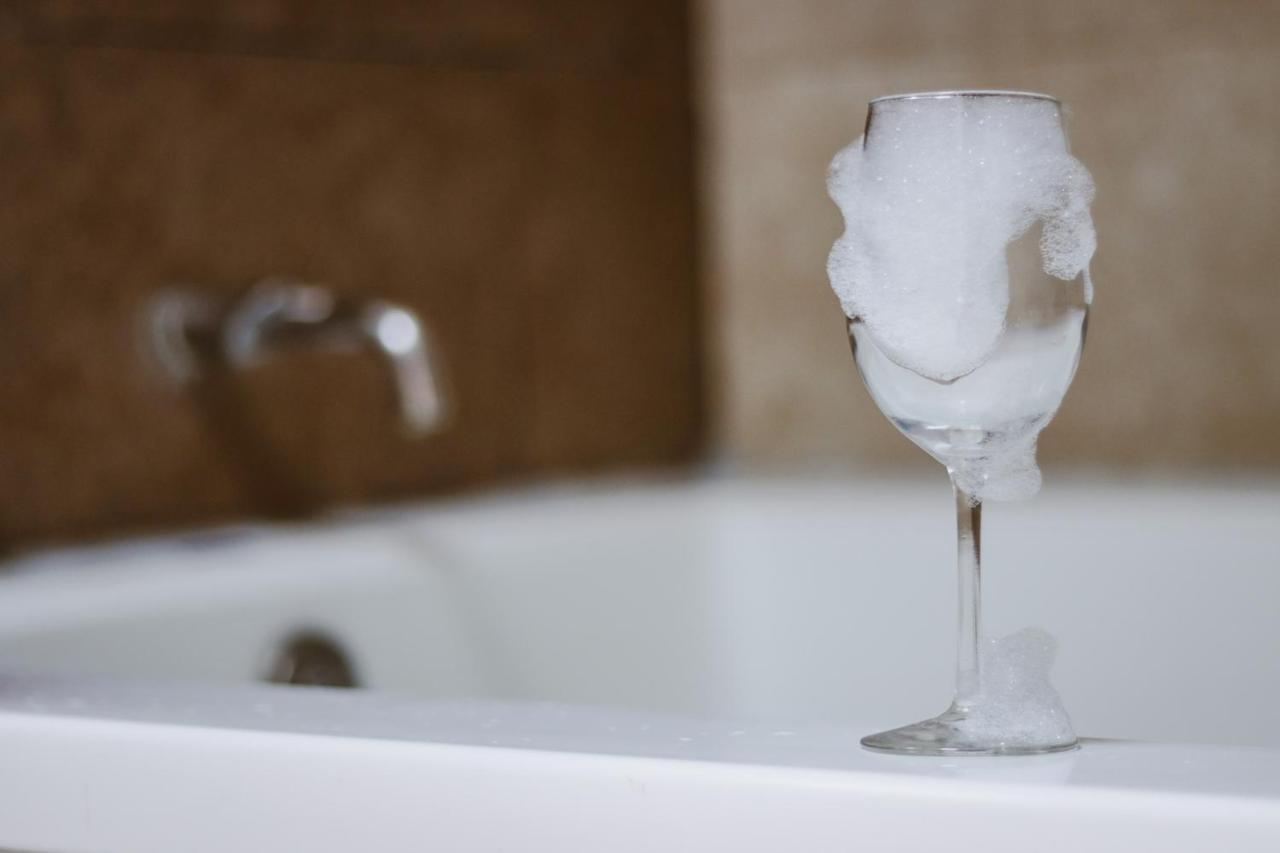 Deluxe Suite with Spa Bath,1328007557:JPEG