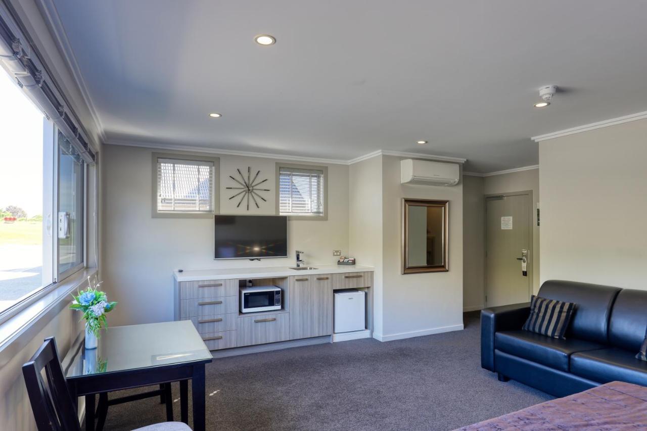 Mountain View Studio Ground Floor
