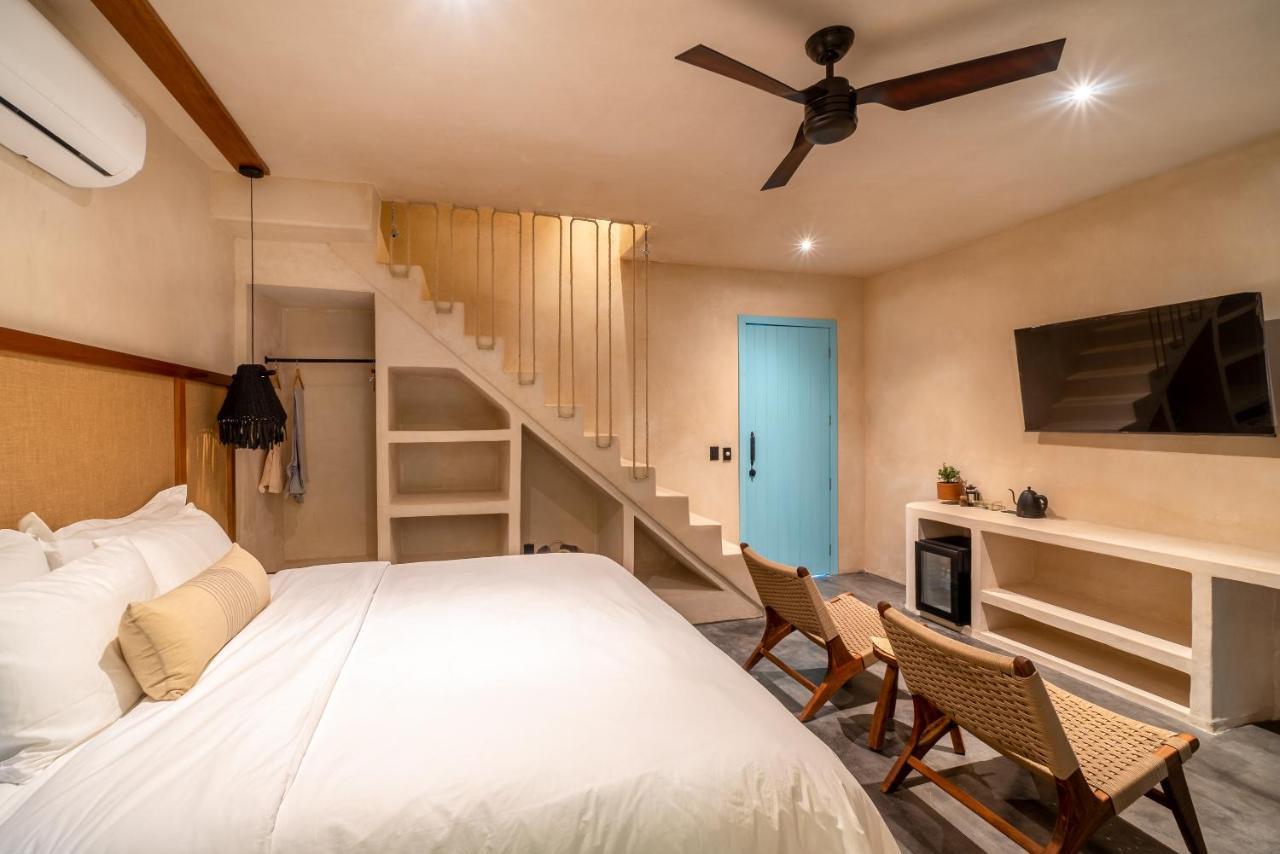 Superior King Suite