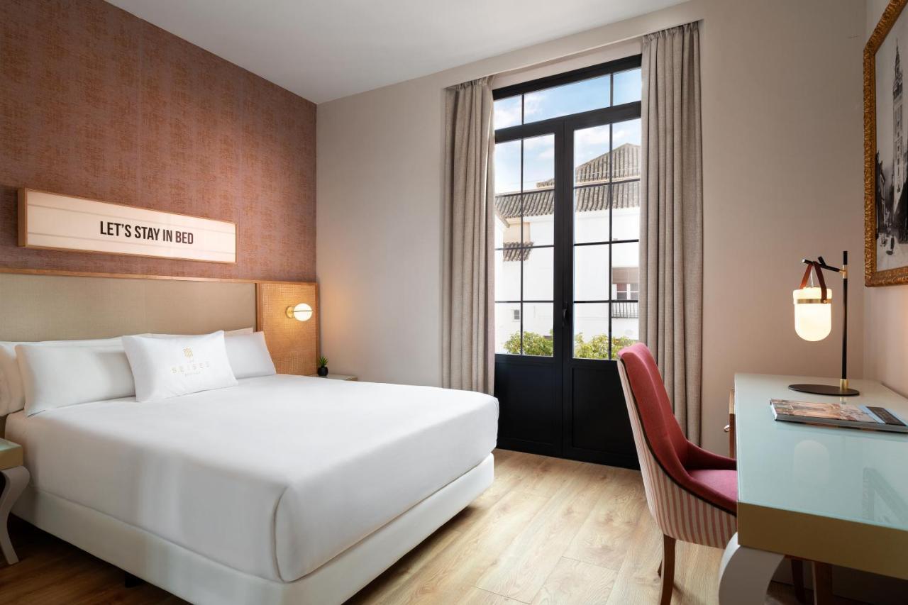 Queen Room - Azahar,1338851693:JPEG