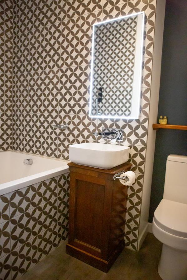 Junior Suite Lake View