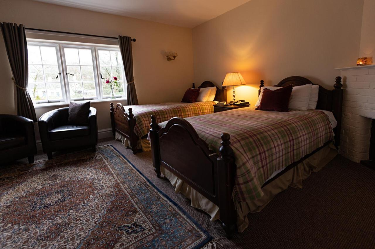 Twin Room,1344809750:JPEG