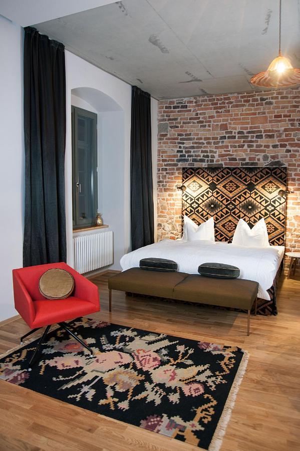 Double Room S