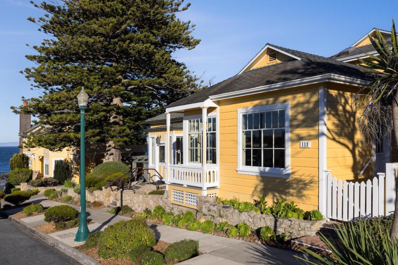 Jewell Cottage 2 Bedroom King Suite with Premium Ocean Views