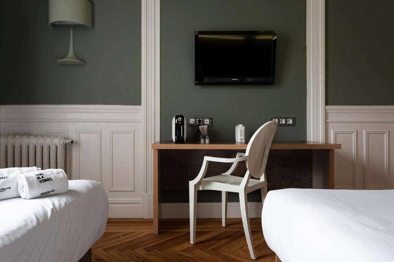 Triple Room,1346235305:JPEG