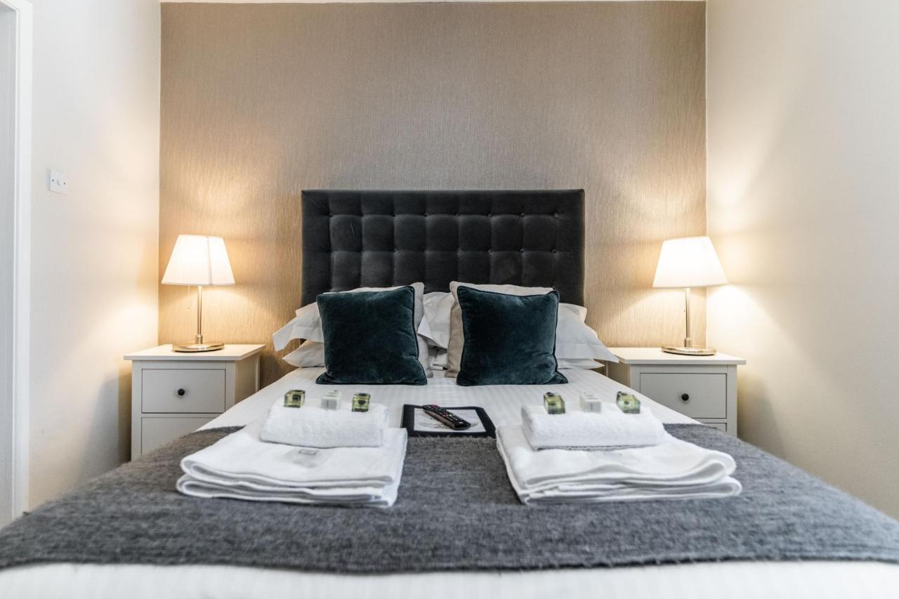 Double Room,1346264345:JPEG