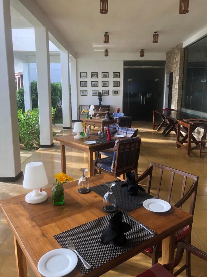Deluxe Double Room Side Sea View