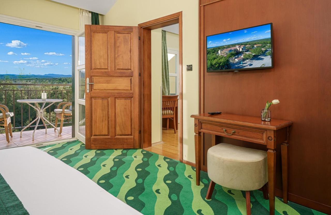 Superior Double or Twin Room Wellness,1440160354:JPEG