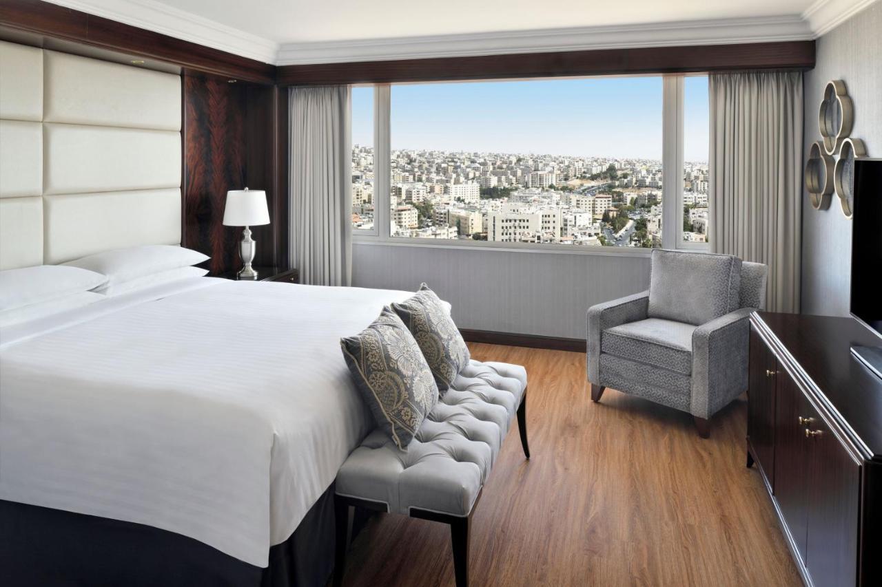 Royal Suite, 1 King,1356354563:JPEG