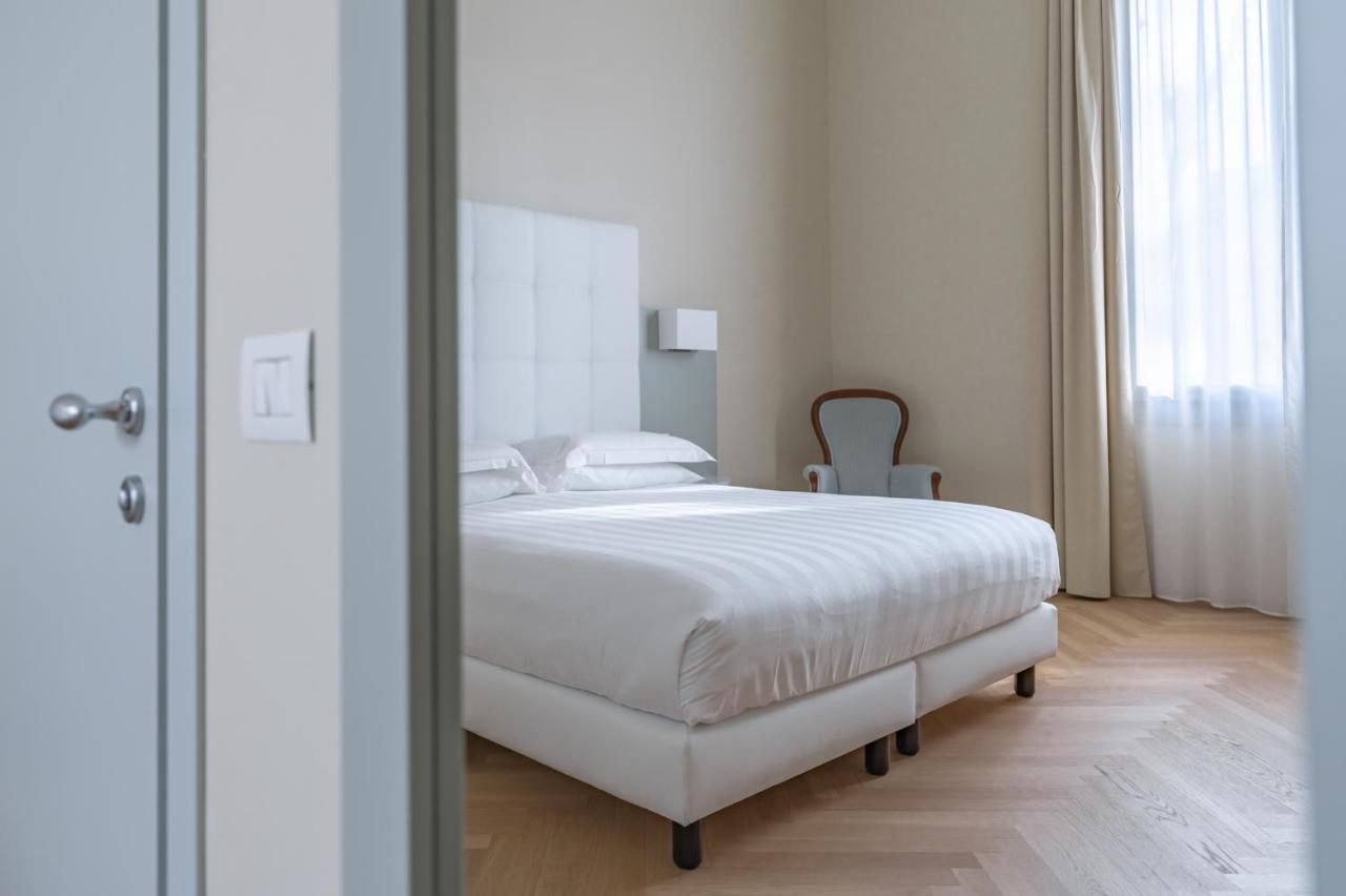 Double or Twin Room,1437187114:JPEG