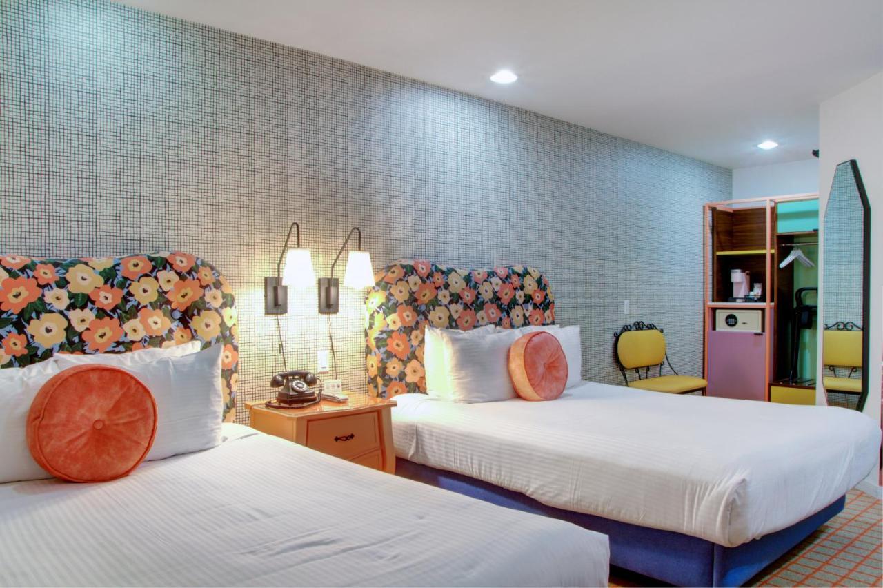 Queen Room Two Queen Beds