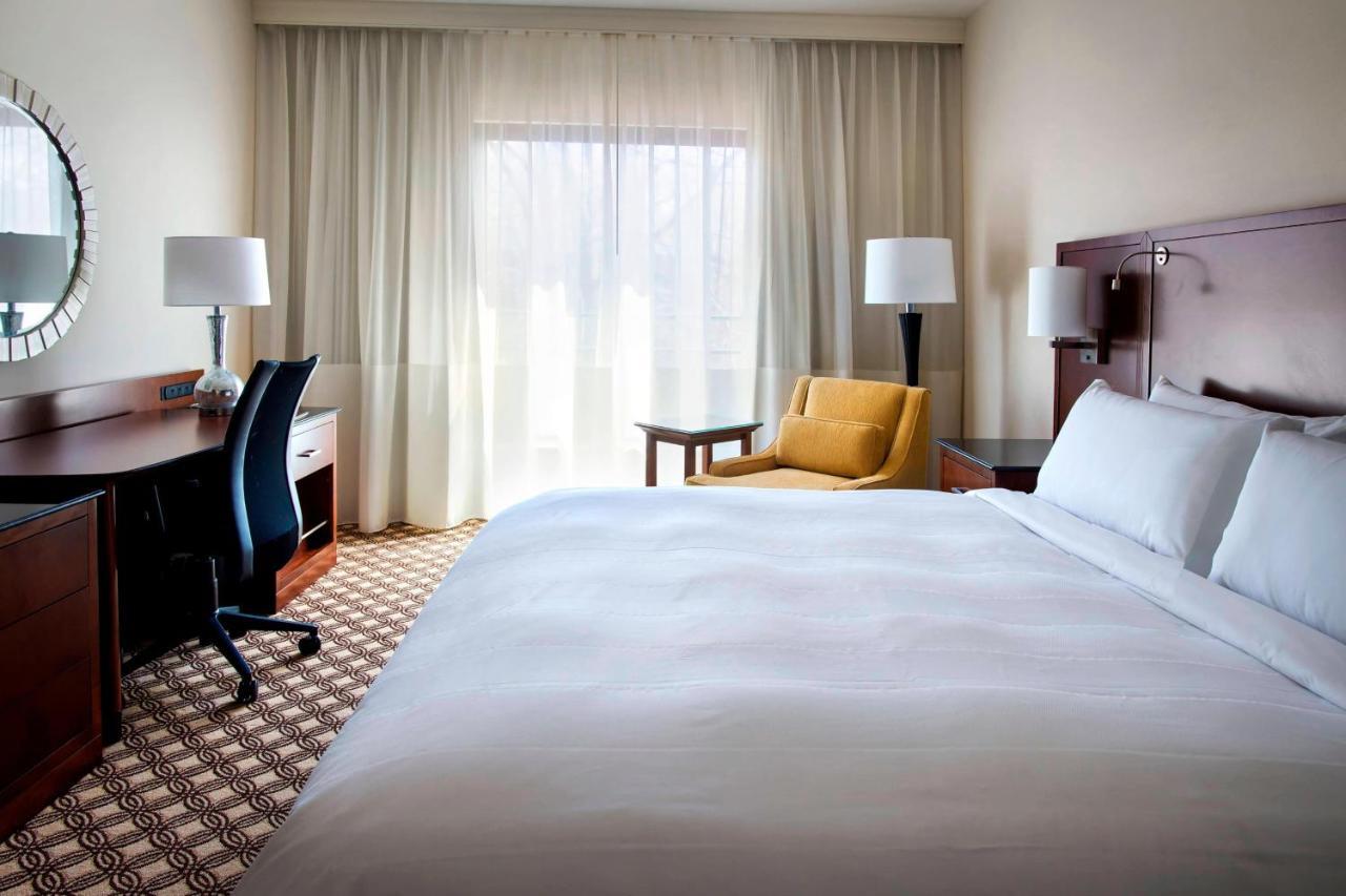 King Room,1406382569:JPEG