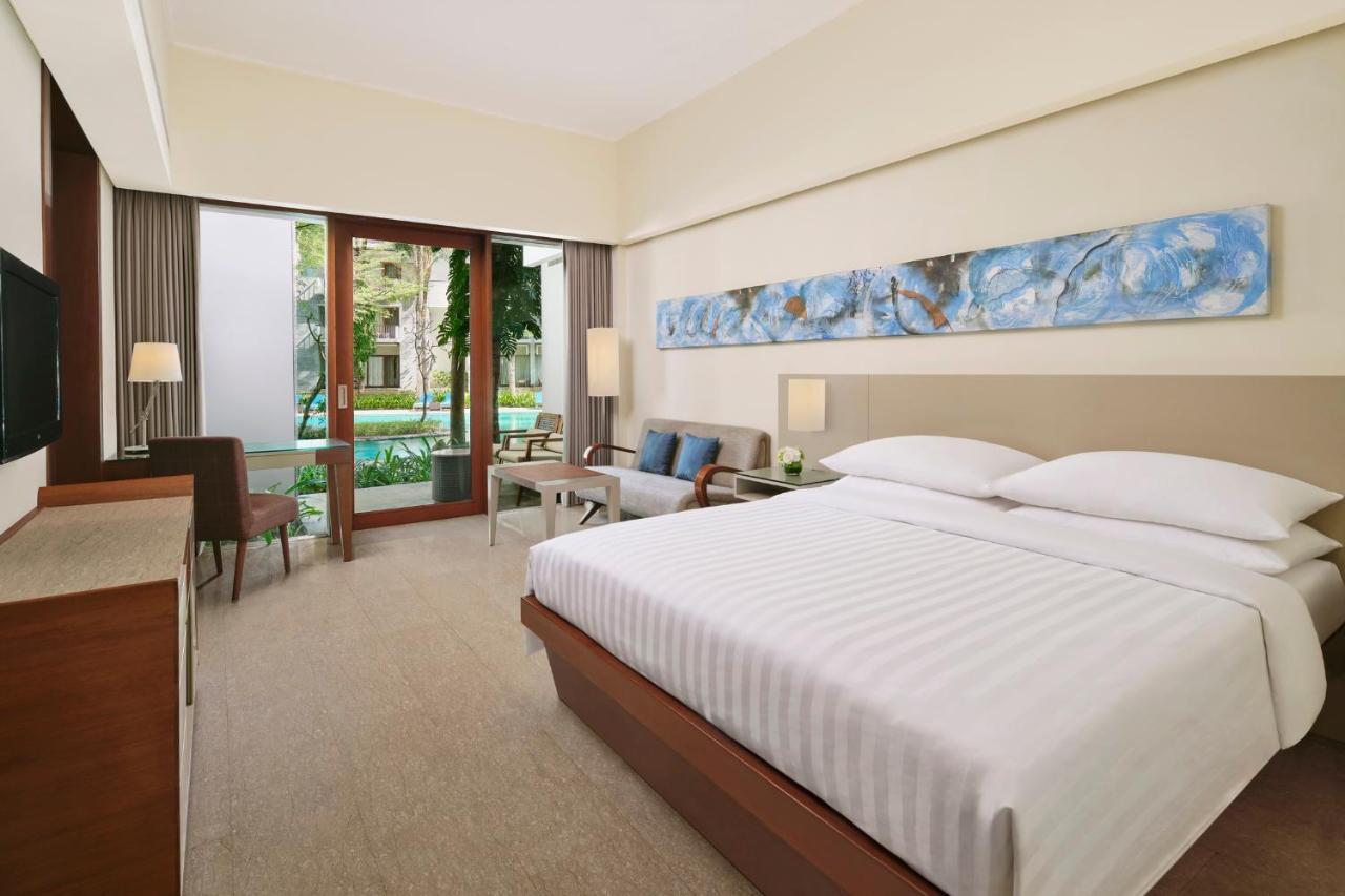 Deluxe King Room Balcony & Garden View,1365047186:JPEG