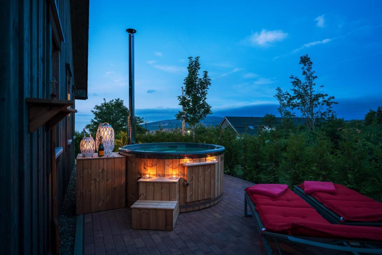 Cosy Lodge whirlpool