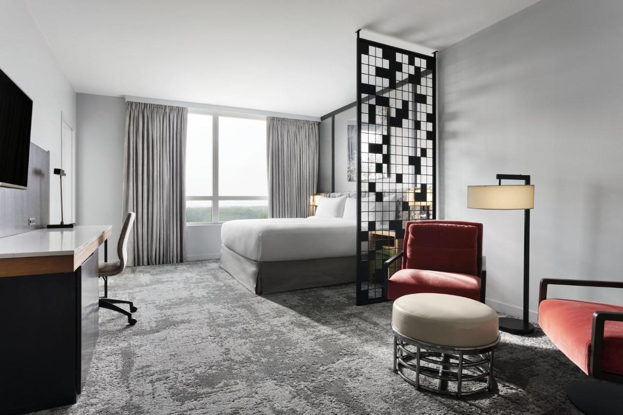 Executive King Suite