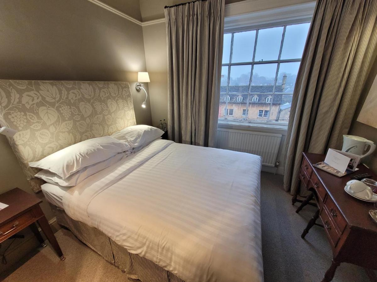 Small Double Room,766673365:JPEG