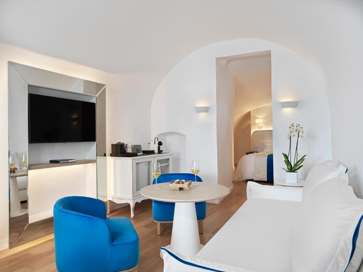 Senior Suite With Jetted Tub,1436833096:JPEG