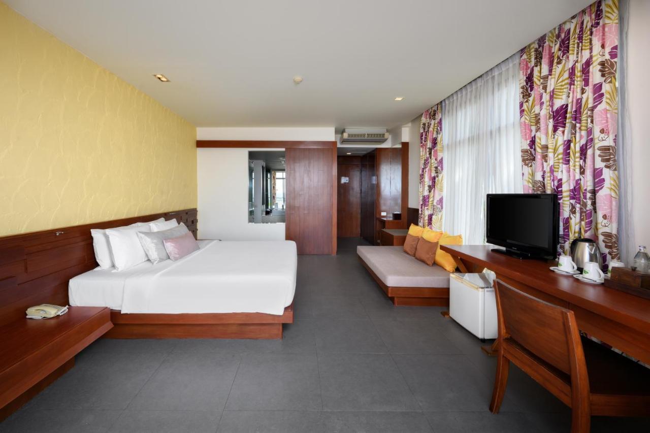 Deluxe Double Room Spa Bath Sea View