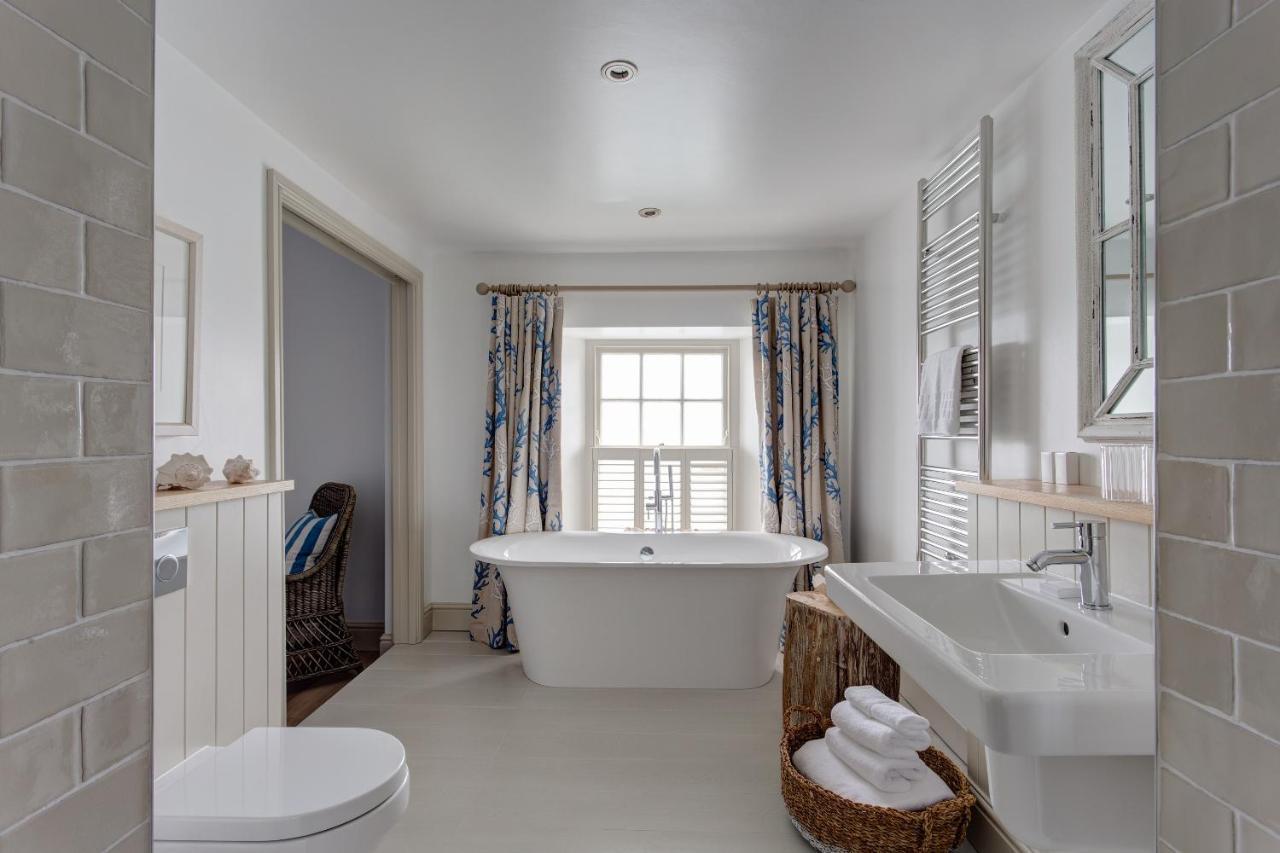 Deluxe Suite Sea View